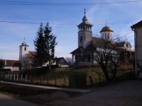 Satul cu trei biserici