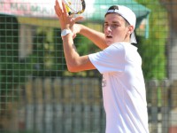 BOGDAN APOSTOL