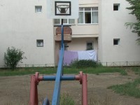 PARC DUPA ZID
