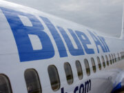 Cursa Cluj-Dublin aterizare de urgenta - Conturi blocate la Blue Air