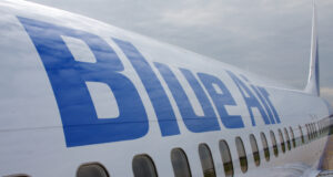 Cursa Cluj-Dublin aterizare de urgenta - Conturi blocate la Blue Air