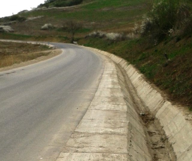 dârlos și curciu