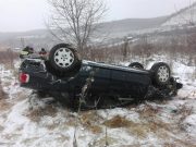 Șoferiță fără permis pe DN 1, cu viteză neadaptată, s-a răsturnat | Patru persoane rănite patru persoane ranite pe dn 1
