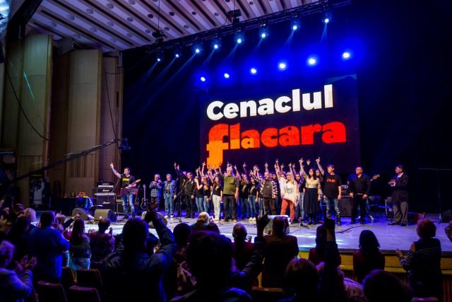 Cenaclul Flacăra cu Andrei Păunescu