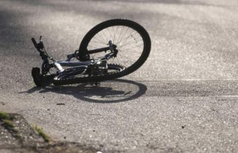 Un minor de 14 ani aflat pe bicicletă