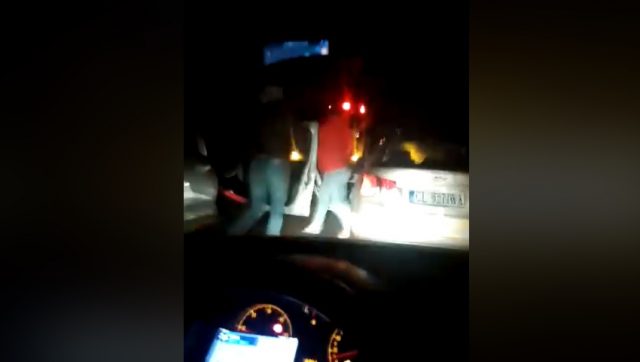 ultrasii lui dinamo au oprit autocarul echipei