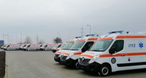 Opt ambulanțe noi