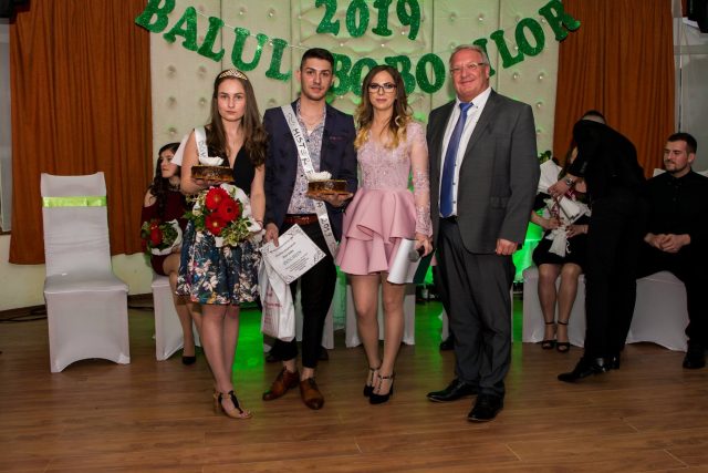 Balul bobocilor Auxila Mediaș