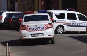 Hoți cu gusturi variate | Au furat un panou fotovoltaic și o capră furturilor din locuință