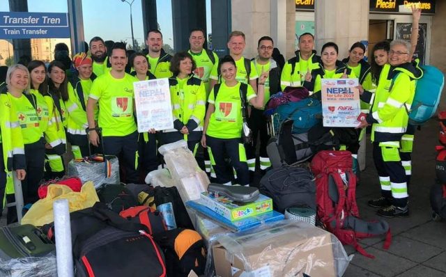 Krista Lurz Krista Lurtz s-a întors din expediția umanitară efectuată în Nepal
