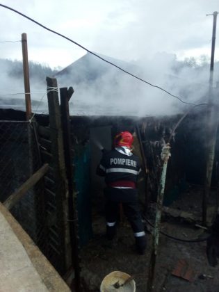 incendiu strada bucegi medias