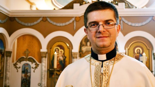 pr-cristian-dumitru-crisan Cel mai tânăr episcop catolic din lume este părintele Cristian Dumitru Crişan