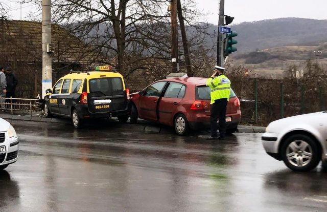 accident intersecţia Șoseaua Sibiului - Gării