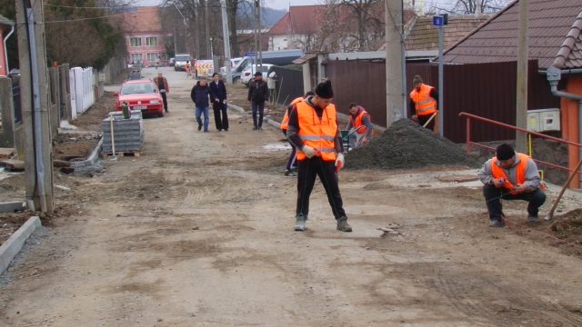 Străzile Sticlei și Școlii