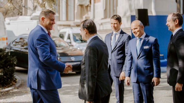 PNL tot mai departe de PSD