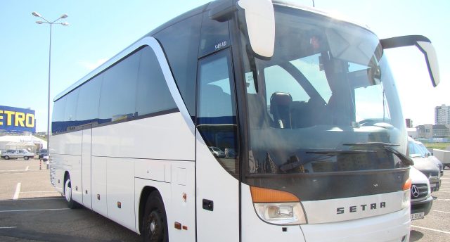 autocar România oprește și transportul rutier de persoane spre și din Italia