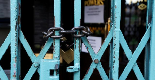 Se închid restaurantele, barurile