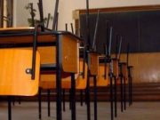 Părinţii primesc zile libere când şcolile sunt închise | S-a adoptat! Părinţii primesc zile libere când şcolile sunt închise
