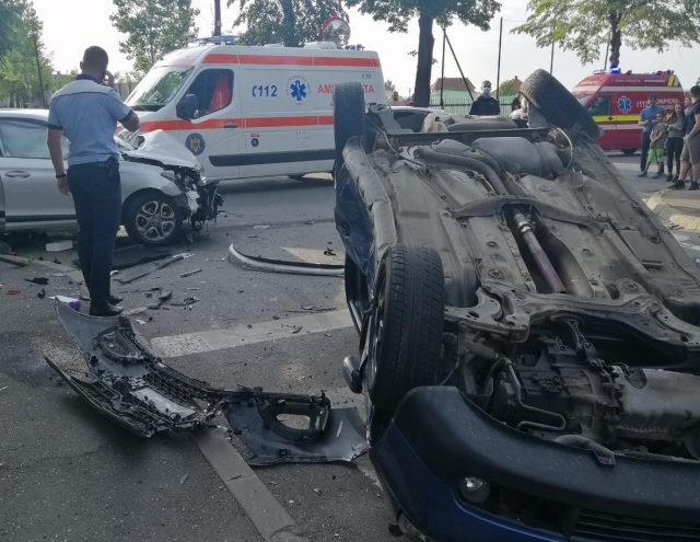 ACCIDENT BULEVARDUL VICTORIEI2 4 răniți
