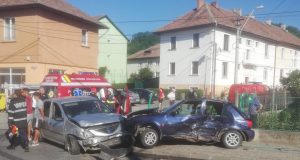 Accident pe strada 1 Decembrie din Mediaș