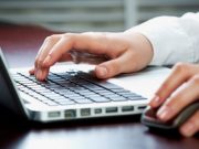 Tânăr reținut | A accesat un credit în numele unui bărbat și a folosit banii la jocuri de noroc înșelăciune