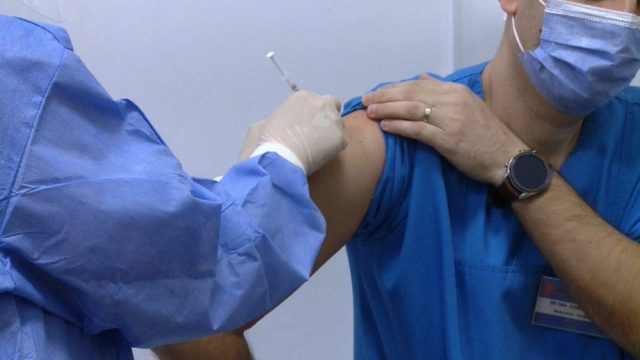 1.720 persoane doză de vaccin