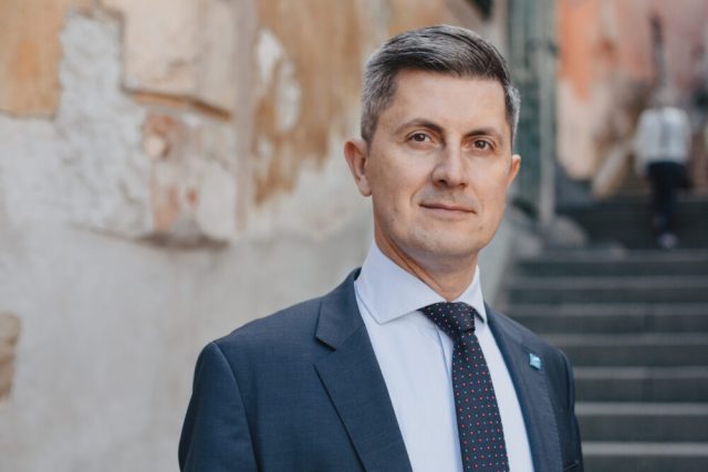 Pentru nevaccinați se pregătesc restricții