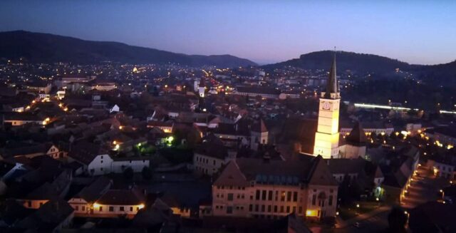 Medias seara Iluminatul public pe ordinea de zi a unei ședințe extraordinare programate astăzi