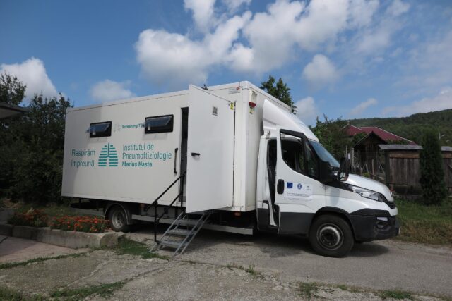 Caravana mobila screening TB