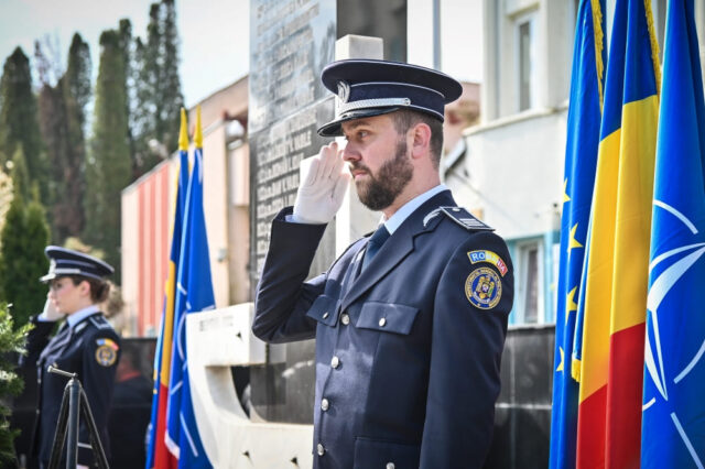 ziua politiei (1) IPJ Sibiu recrutează candidați pentru școlile de poliție