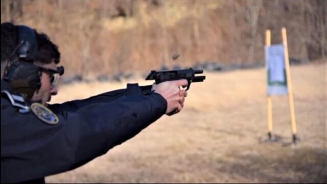 politist (1) 22 agenți de poliție încadrați în IPJ Sibiu se pregătesc pentru intervenție