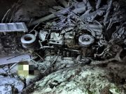 Accident cu 2 morți | Un autocamion s-a răsturnat într-o râpă | Foto