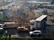 Accident grav | Pieton rămas blocat sub un tir care l-a acroșat