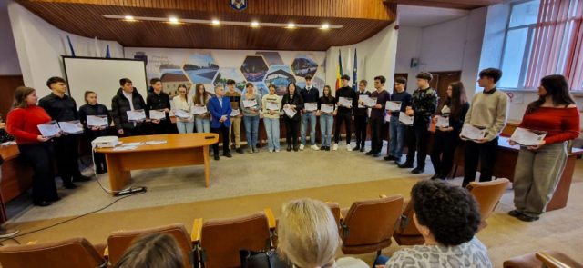 42 elevi premiați ptr rezultate olimpidă