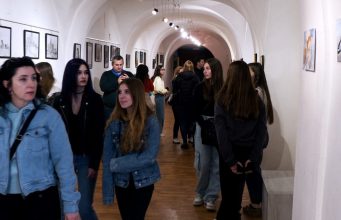 Mediaș 120 | Vernisajul expoziției „Expresie – Fantezie – Culoare în simbioză”