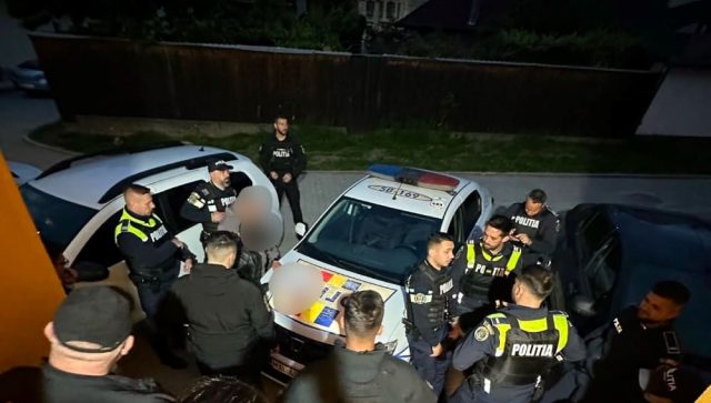 Percheziții domiciliare în Miercurea Sibiului și Dobârca (1)