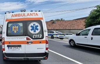 Accident cu 2 răniți provocat de un tânăr care nu a păstrat distanța de siguranță