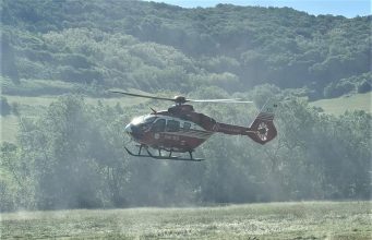 Bărbat de 55 de ani, cu arsuri pe 80% din corp după ce și-a dat foc | A fost preluat de elicopterul SMURD