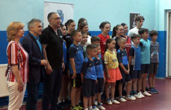 Antrenorul Viorel Sterea se desparte de CSM Mediaș după circa 8 ani | Ceremonie surpriză | VIDEO